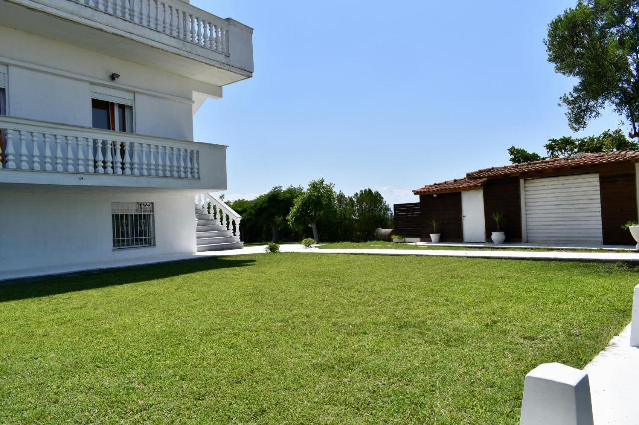 Villa Vave Nea Iraklia Esterno foto